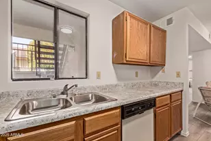 5518 E Lindstrom Ln, Mesa, AZ 85215 - Photo 11