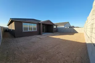 17716 W Odeum Ln, Goodyear, AZ 85338 - Photo 3