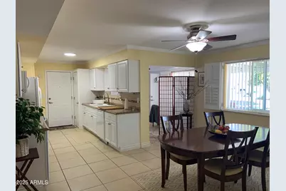 10926 W Greer Avenue, Sun City, AZ 85351 - Photo 11