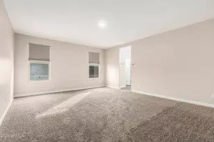 10773 W Swayback Pass Pass, Peoria, AZ 85383 - Photo 17