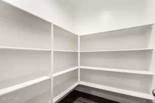 10773 W Swayback Pass Pass, Peoria, AZ 85383 - Photo 13