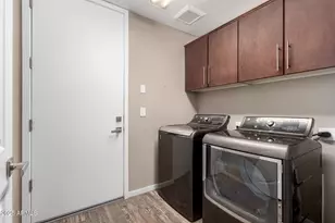 250 W Queen Creek Rd, Chandler, AZ 85248 - Photo 21