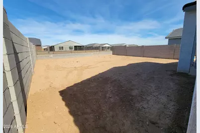 15922 W Cottontail Lane, Surprise, AZ 85387 - Photo 19