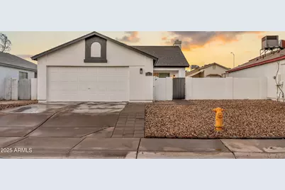 8830 W Saint John Road, Peoria, AZ 85382 - Photo 1