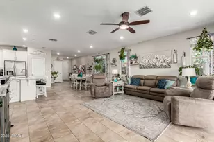 9341 W Willow Bend Ln, Phoenix, AZ 85037 - Photo 7