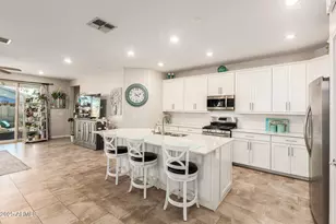 9341 W Willow Bend Ln, Phoenix, AZ 85037 - Photo 9