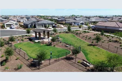 9341 W Willow Bend Lane, Phoenix, AZ 85037 - Photo 27