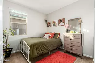 9341 W Willow Bend Ln, Phoenix, AZ 85037 - Photo 13