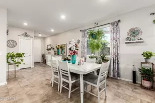 9341 W Willow Bend Ln, Phoenix, AZ 85037 - Photo 11