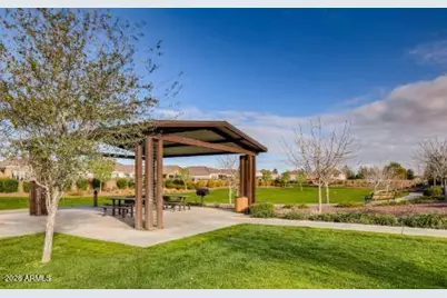 9341 W Willow Bend Lane, Phoenix, AZ 85037 - Photo 29