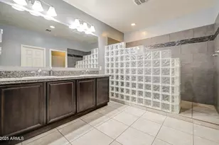 6815 S 19th Ln, Phoenix, AZ 85041 - Photo 21