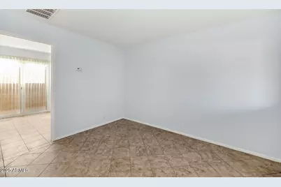 822 E Carol Avenue, Phoenix, AZ 85020 - Photo 13