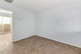 822 E Carol Ave, Phoenix, AZ 85020 - Photo 13