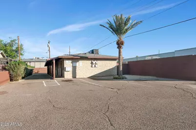 822 E Carol Avenue, Phoenix, AZ 85020 - Photo 1