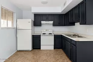 822 E Carol Ave, Phoenix, AZ 85020 - Photo 11