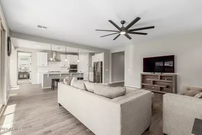 11081 W Hadley Street, Avondale, AZ 85323 - Photo 7