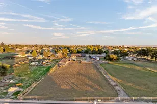 7336 N 181st Ave, Waddell, AZ 85355 - Photo 51