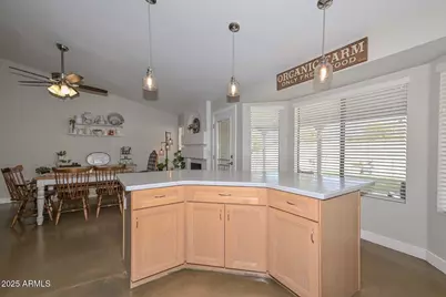 14353 N 76th Drive, Peoria, AZ 85381 - Photo 13