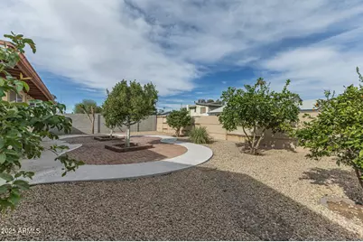 4328 W Altadena Avenue, Glendale, AZ 85304 - Photo 35