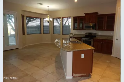 17976 W Paseo Way, Goodyear, AZ 85338 - Photo 21