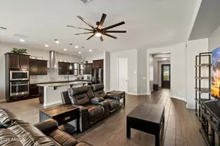 7424 W Jasmine Trail, Peoria, AZ 85383 - Photo 5