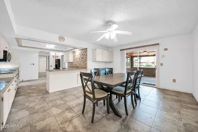 9718 W Terrace Lane, Sun City, AZ 85373 - Photo 5