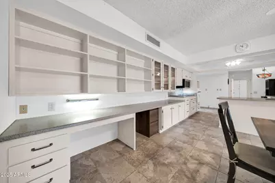 9718 W Terrace Lane, Sun City, AZ 85373 - Photo 11