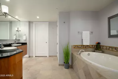 140 E Rio Salado Parkway #504, Tempe, AZ 85281 - Photo 5