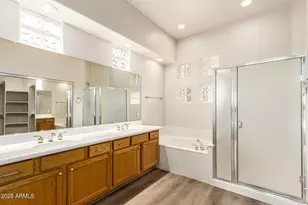 2031 E Valencia Dr, Phoenix, AZ 85042 - Photo 21