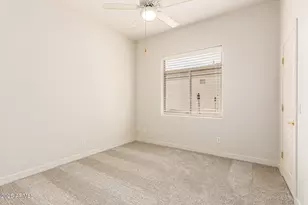 2031 E Valencia Dr, Phoenix, AZ 85042 - Photo 29