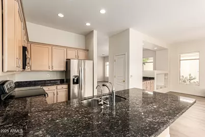 2031 E Valencia Drive, Phoenix, AZ 85042 - Photo 19