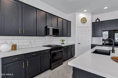 23025 E Happy Road, Queen Creek, AZ 85142 - Photo 11