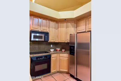 7240 N Dreamy Draw Drive #114, Phoenix, AZ 85020 - Photo 13