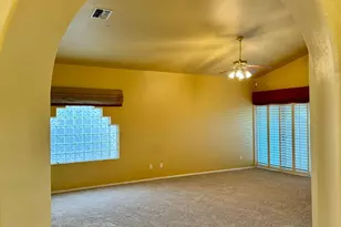 7240 N Dreamy Draw Dr, Phoenix, AZ 85020 - Photo 7