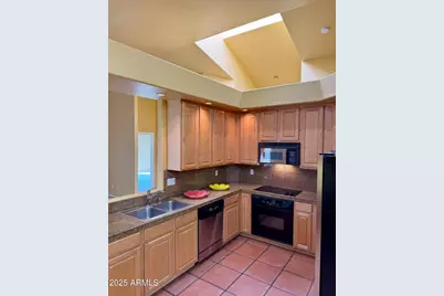 7240 N Dreamy Draw Drive #114, Phoenix, AZ 85020 - Photo 21