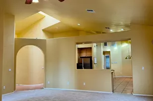 7240 N Dreamy Draw Dr, Phoenix, AZ 85020 - Photo 11