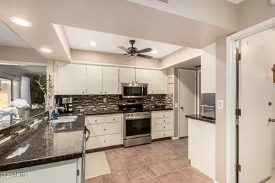 18221 N 103rd Avenue, Sun City, AZ 85373 - Photo 15