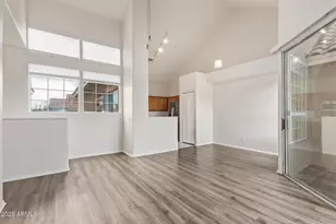 1633 E Lakeside Dr, Gilbert, AZ 85234 - Photo 9