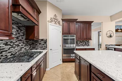 17803 W Dreyfus Street, Surprise, AZ 85388 - Photo 11