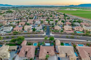 17803 W Dreyfus St, Surprise, AZ 85388 - Photo 61