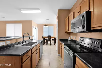 14710 W Laurel Lane, Surprise, AZ 85379 - Photo 11