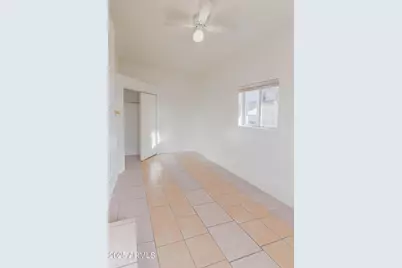 2032 W Adams Street #Unit 3, Phoenix, AZ 85009 - Photo 9