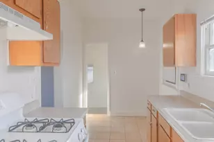 2032 W Adams St, Phoenix, AZ 85009 - Photo 5