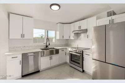 5036 S 36th Avenue, Phoenix, AZ 85041 - Photo 13