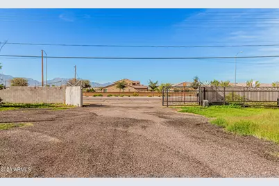 11821 S 51st Avenue, Laveen, AZ 85339 - Photo 19