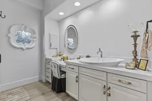 10282 N 103rd Pl, Scottsdale, AZ 85258 - Photo 23