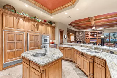 13249 E Summit Drive, Scottsdale, AZ 85259 - Photo 17