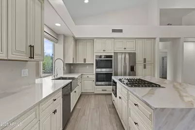 12092 E Bella Vista Circle, Scottsdale, AZ 85259 - Photo 9