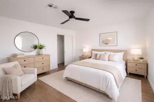 5092 N 75th Ln, Glendale, AZ 85303 - Photo 5