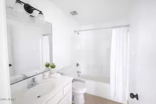 5092 N 75th Ln, Glendale, AZ 85303 - Photo 25